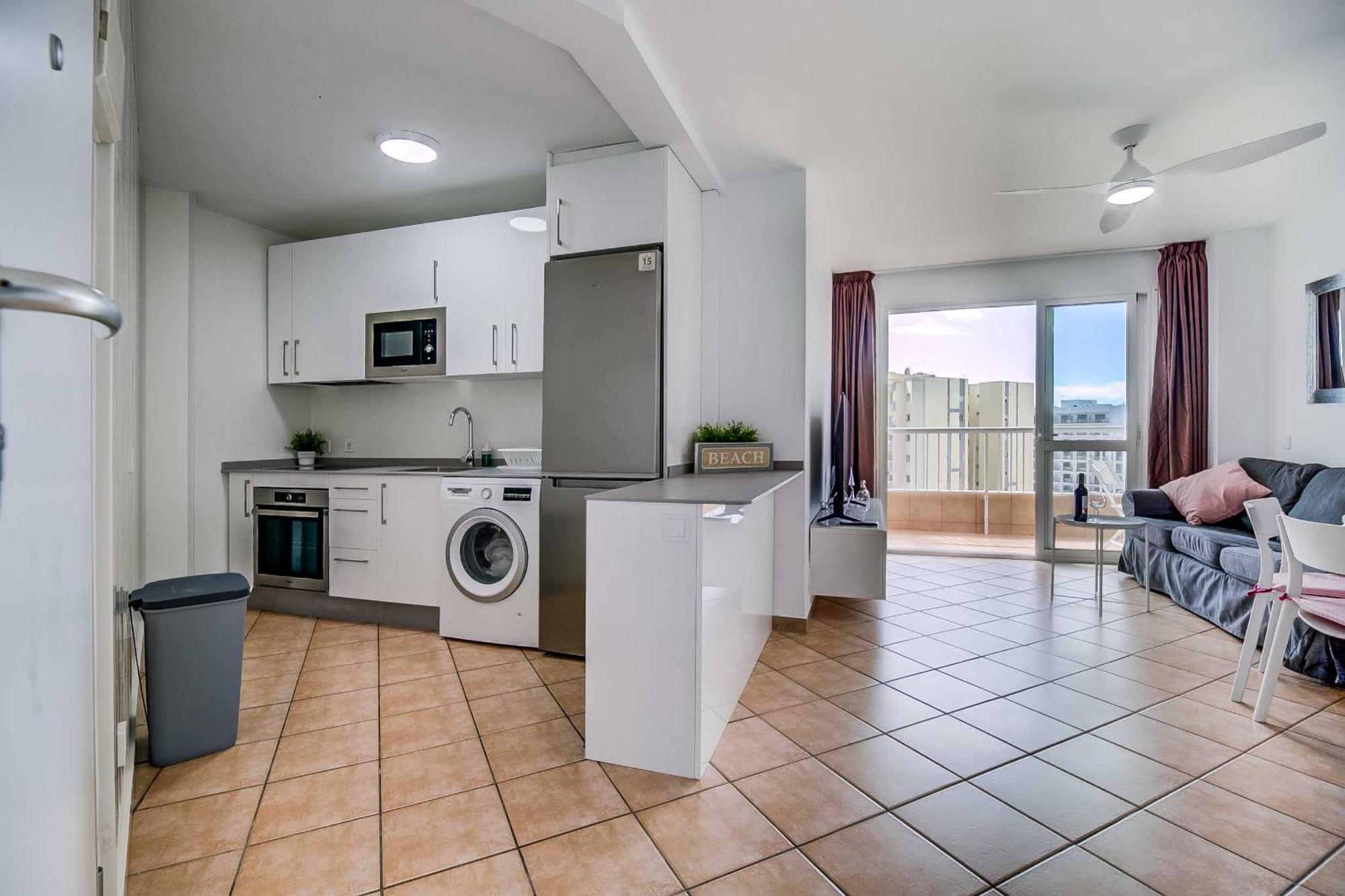 בנאלמדנה Puerto Marina, Apartamento Frente Al Mar מראה חיצוני תמונה