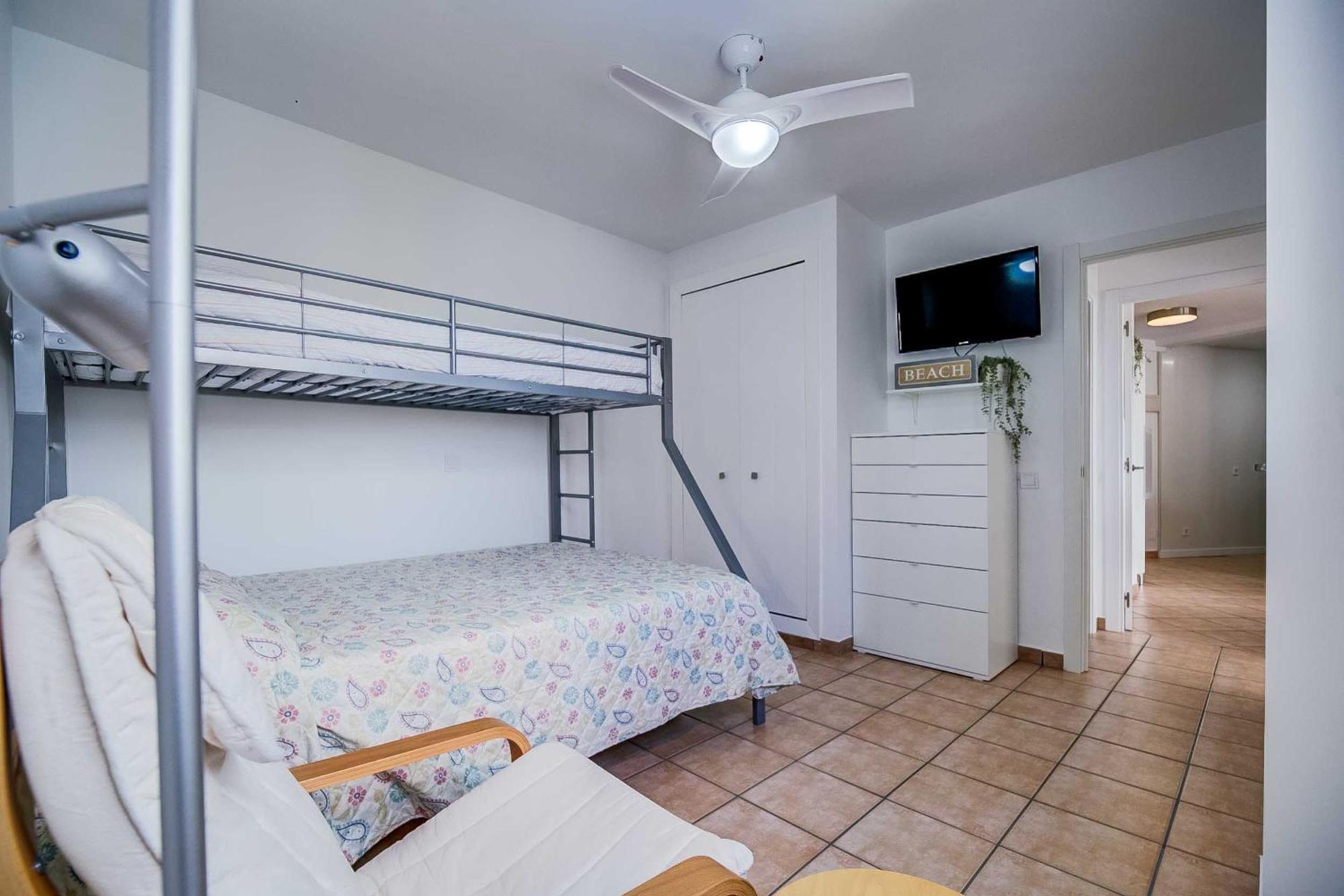 בנאלמדנה Puerto Marina, Apartamento Frente Al Mar מראה חיצוני תמונה