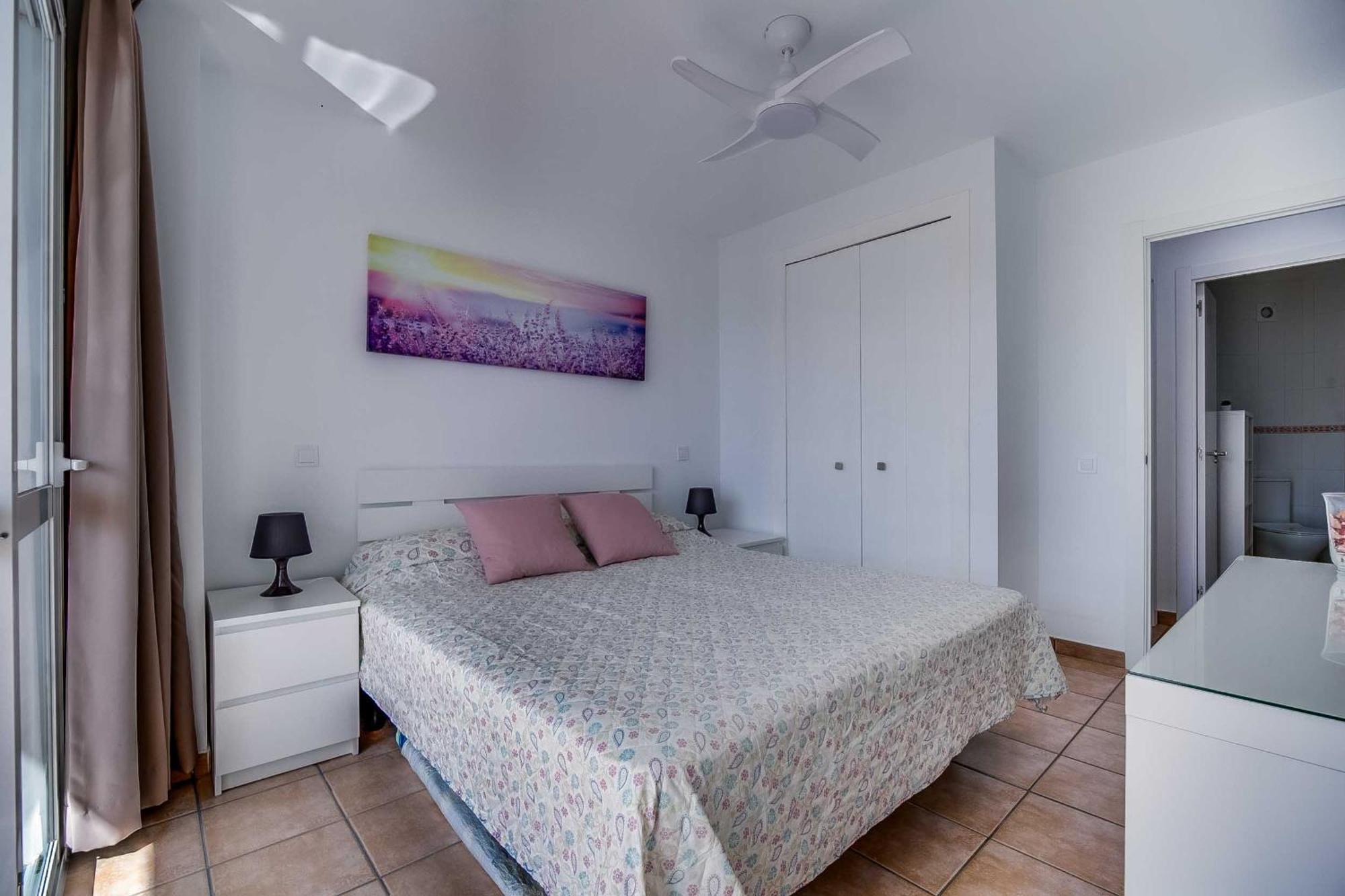 בנאלמדנה Puerto Marina, Apartamento Frente Al Mar מראה חיצוני תמונה