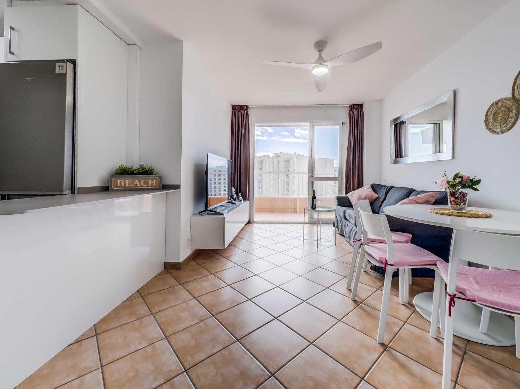 בנאלמדנה Puerto Marina, Apartamento Frente Al Mar מראה חיצוני תמונה