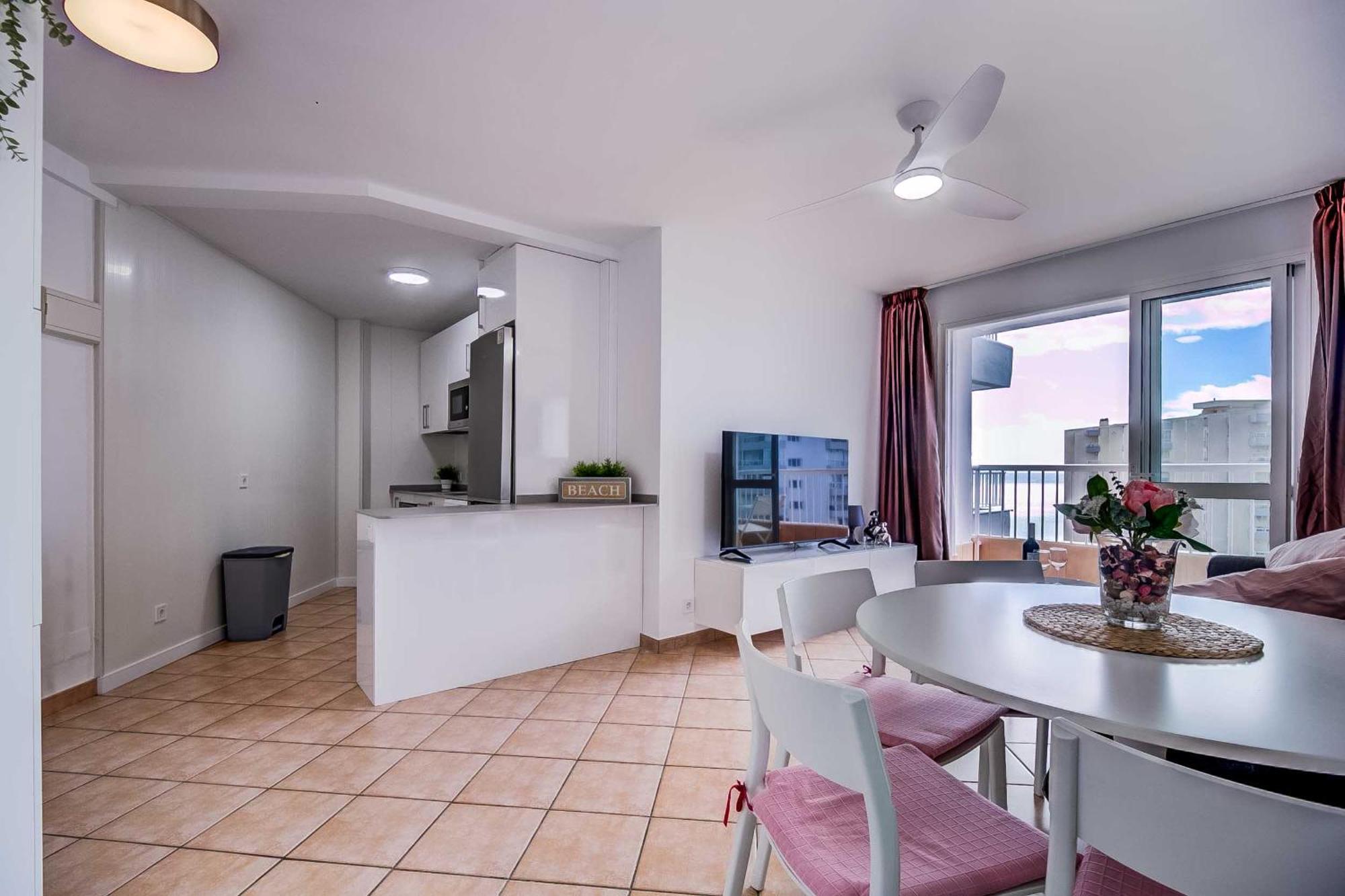 בנאלמדנה Puerto Marina, Apartamento Frente Al Mar מראה חיצוני תמונה