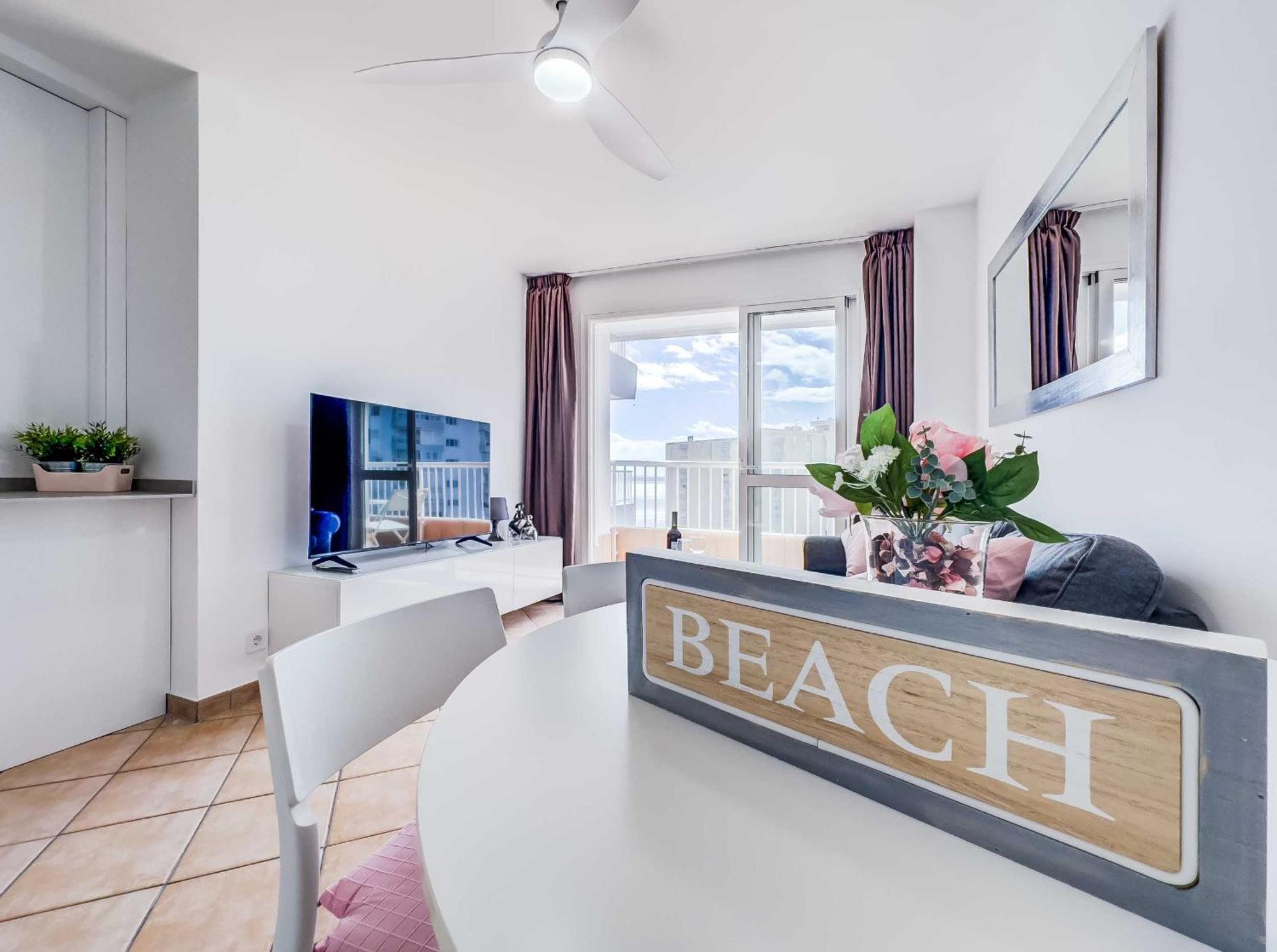 בנאלמדנה Puerto Marina, Apartamento Frente Al Mar מראה חיצוני תמונה