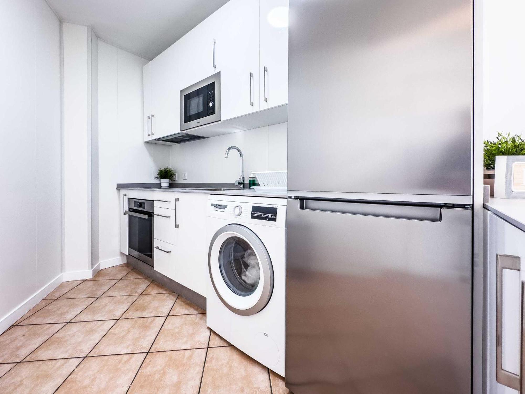 בנאלמדנה Puerto Marina, Apartamento Frente Al Mar מראה חיצוני תמונה